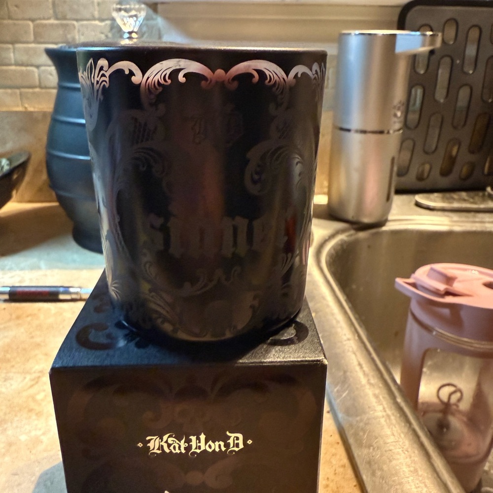 Kat Von D Sinner candle brand new authentic
